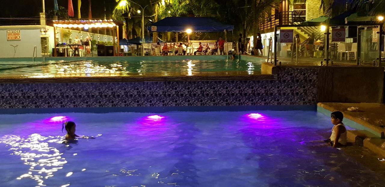 Eduardo'S Resort Calapan Exterior foto